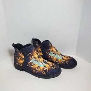 Yes We Vibe Neat Vibe Glowing Butterfly Low Boots Women's 12M